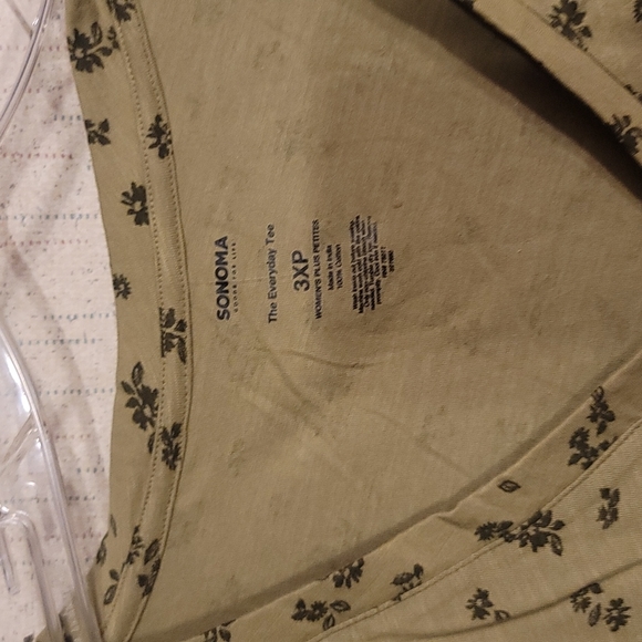 SONOMA PETITE PLUS SIZE THE EVERYDAY TEE: GREEN W/FLORAL PRINT: NWT: SZ 3XP - Picture 3 of 3